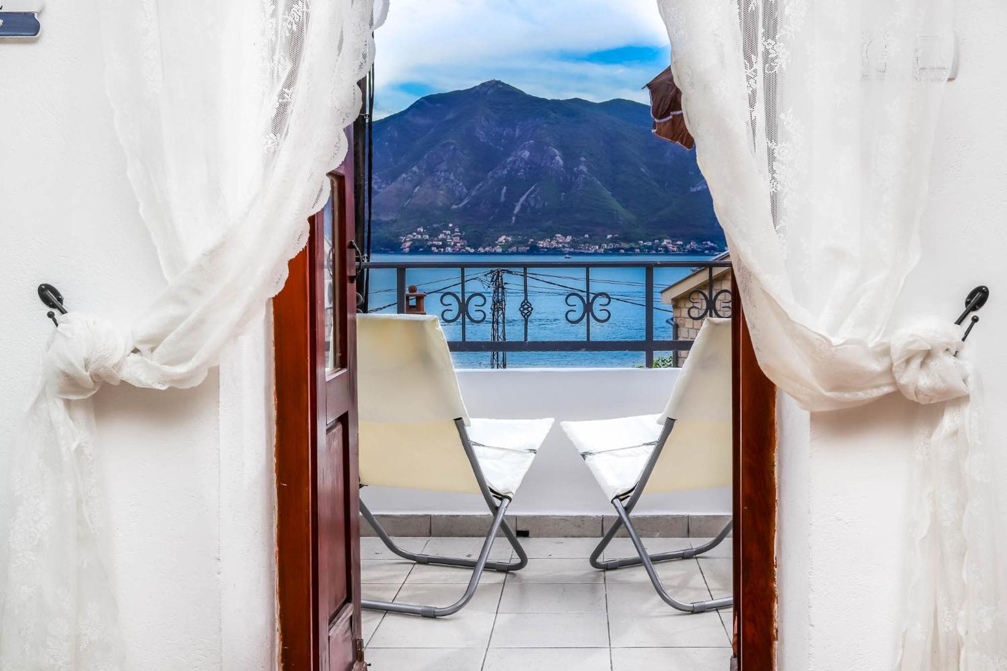 Villa Petrana Kotor Bagian luar foto